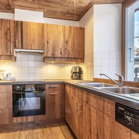 Appartement 4 Pieces, 8 Pers, Centre Village, Prox. Remontees, Wifi, Parking, - Fr-1-437-71 *